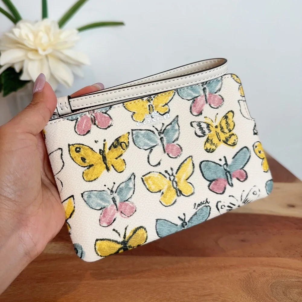 NWT Coach Corner Zip Wristlet With Butterfly Print